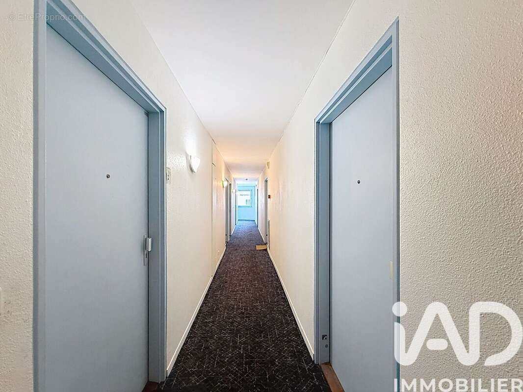Photo 8 - Appartement à LEVALLOIS-PERRET