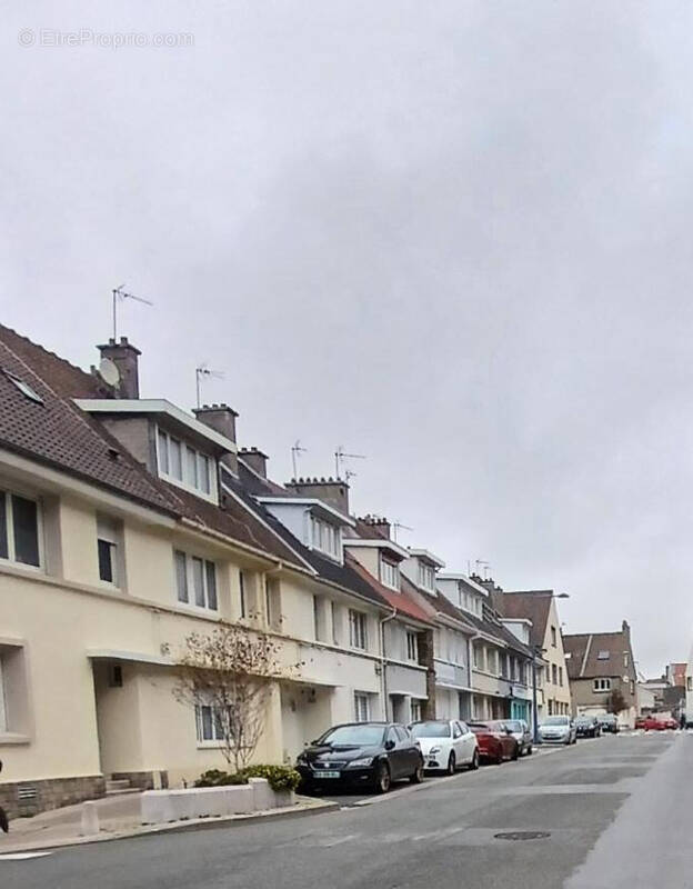 Commerce à LE PORTEL