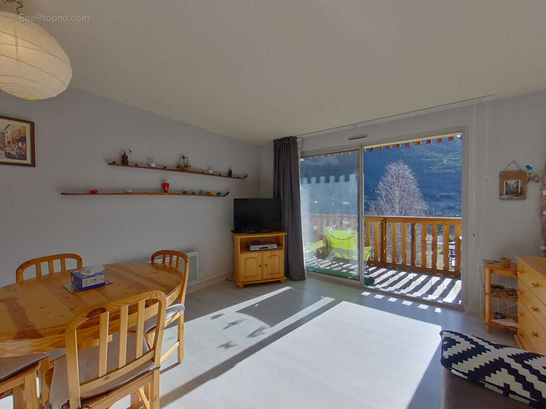 Appartement à JAUSIERS