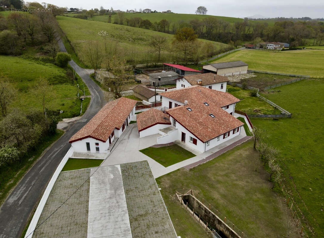 Appartement à BARDOS