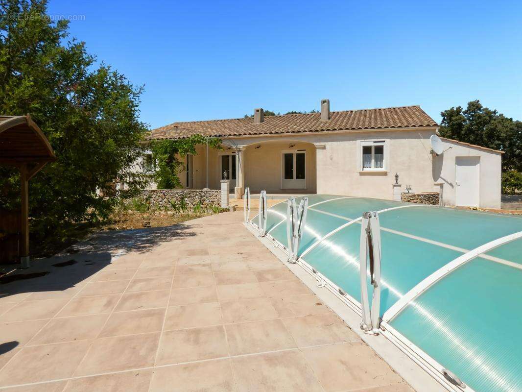 Le charme à la campagne, Maison plain pied 133 m2, Terrain 1551m2, piscine - photo 2