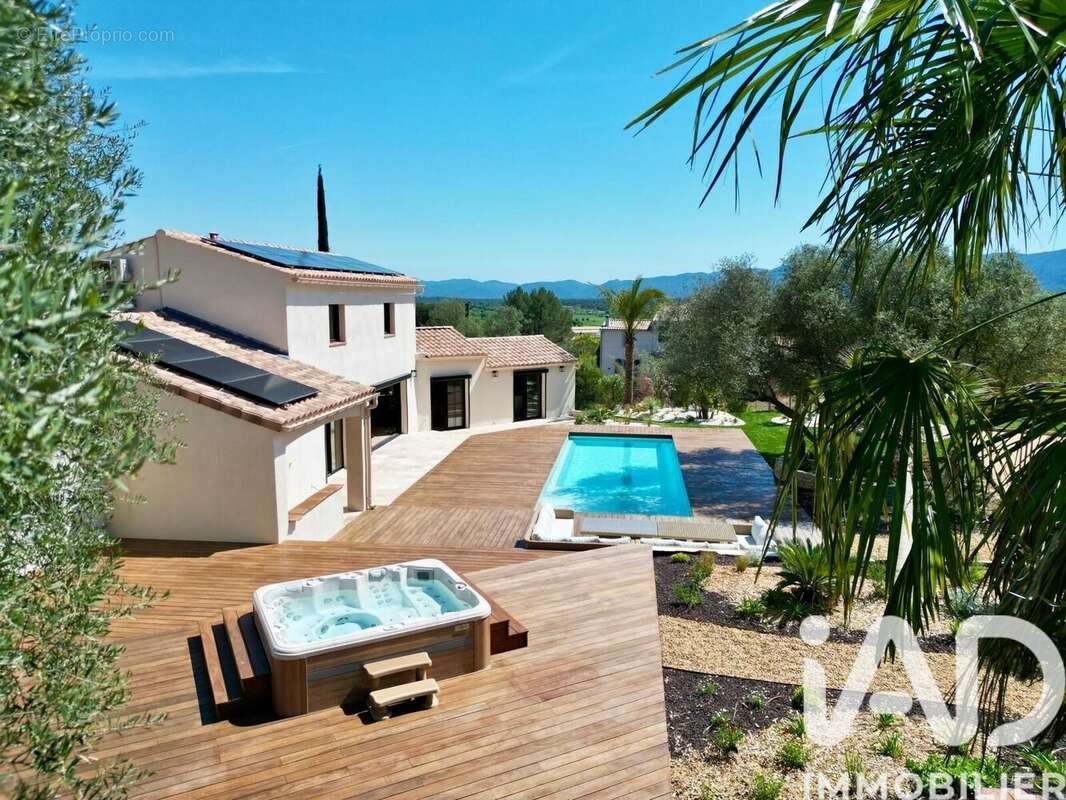 Photo 4 - Maison à LE LUC