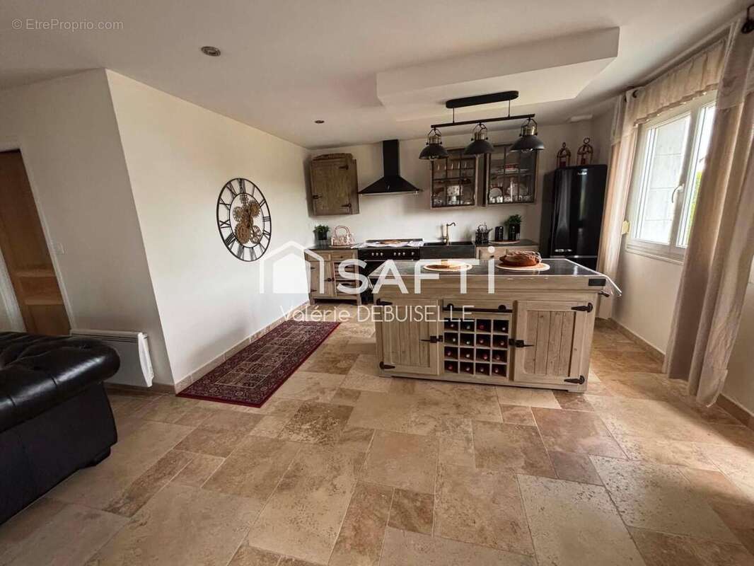 Maison 65 m² à Verquin  - photo 4