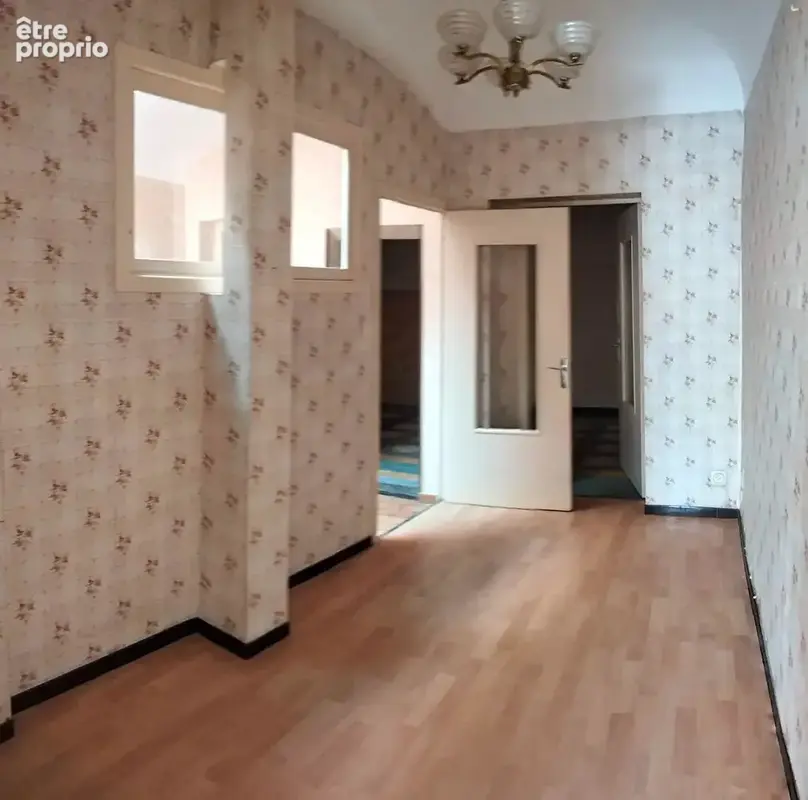 A VENDRE - Maison de village - MEYSSE - photo 3