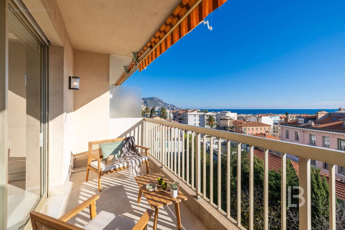 Appartement à BEAULIEU-SUR-MER