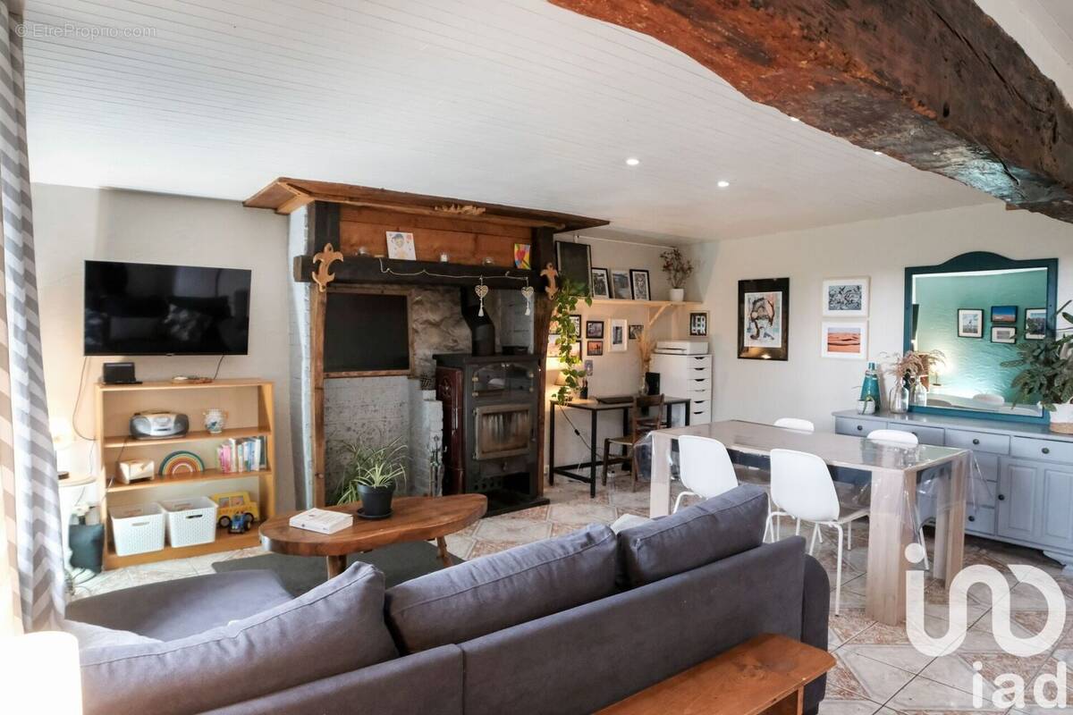 Photo 1 - Maison à BORD-SAINT-GEORGES