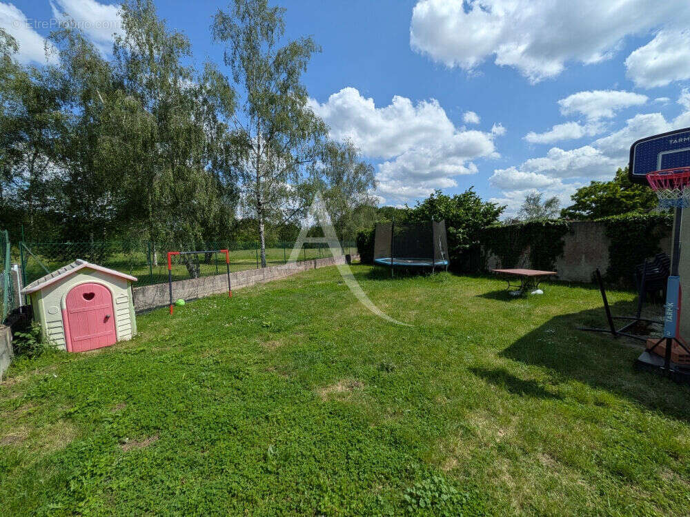 Maison à ONZAIN