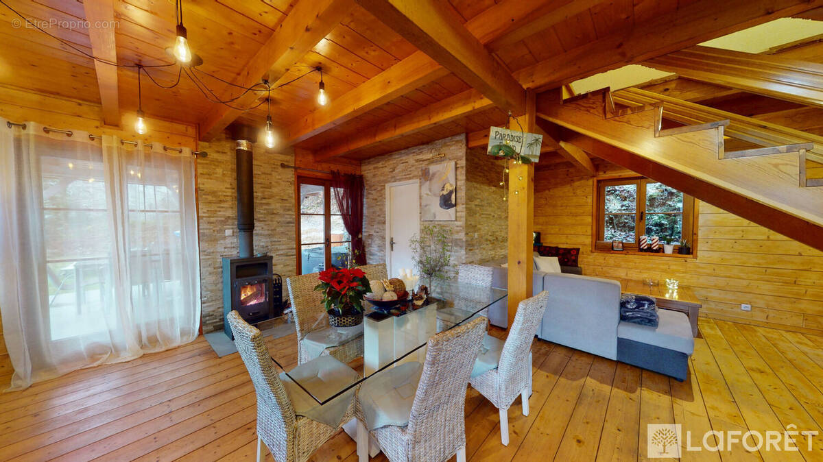 Maison à SOULCE-CERNAY