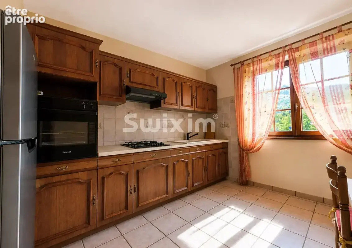 Maison de 157 m² à Katzenthal – 4 chambres, sous-sol aménagé et terrain de 606 m² - photo 3