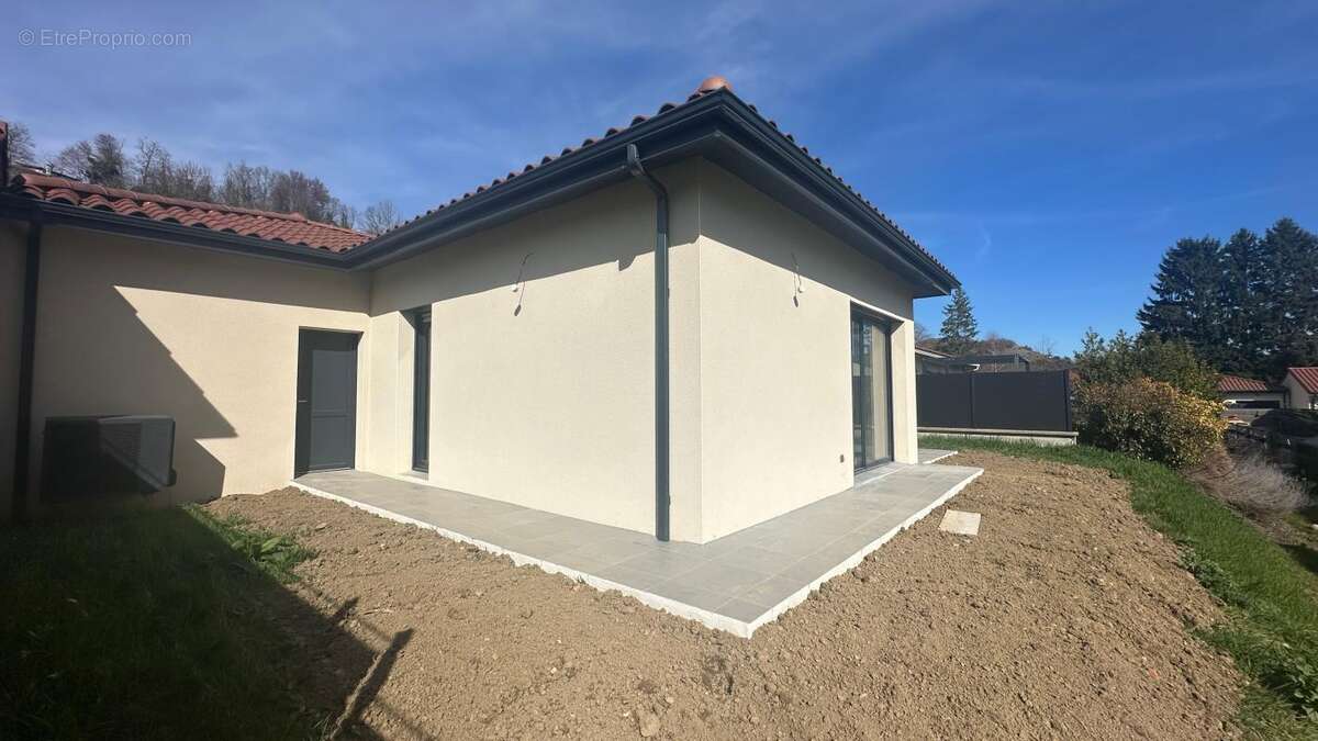 Maison à CHATTE