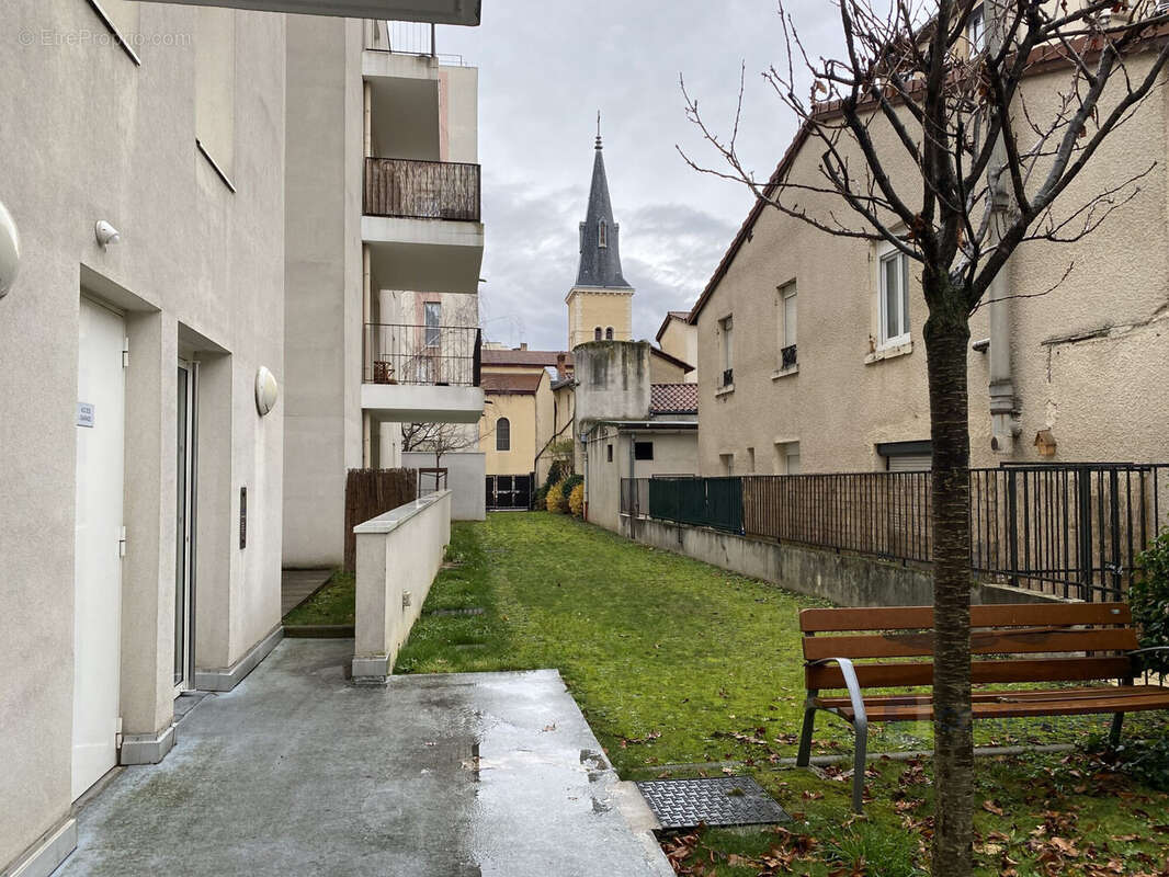 Appartement à VILLEURBANNE