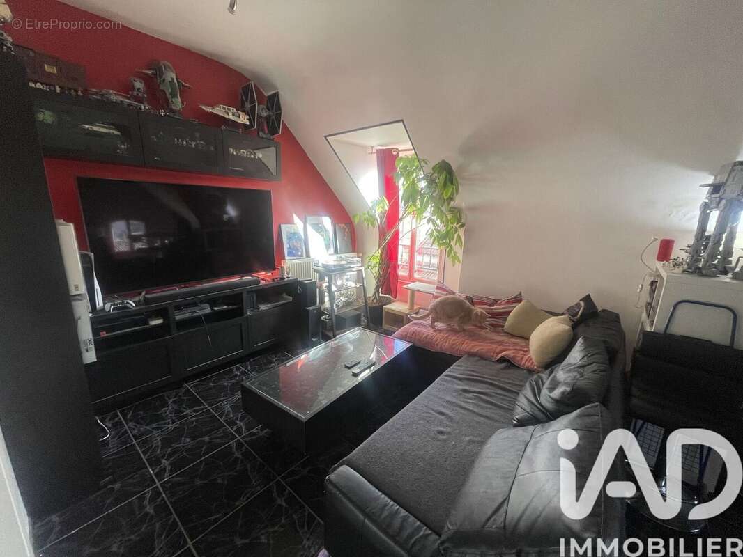 Photo 2 - Appartement à VILLENEUVE-LE-ROI