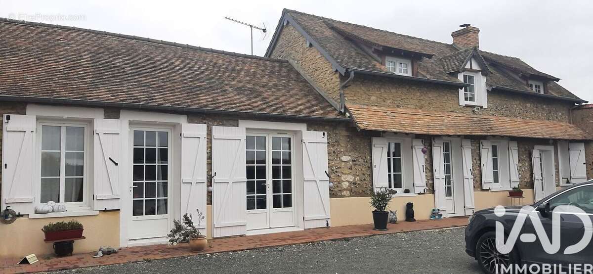 Photo 2 - Maison à HECOURT