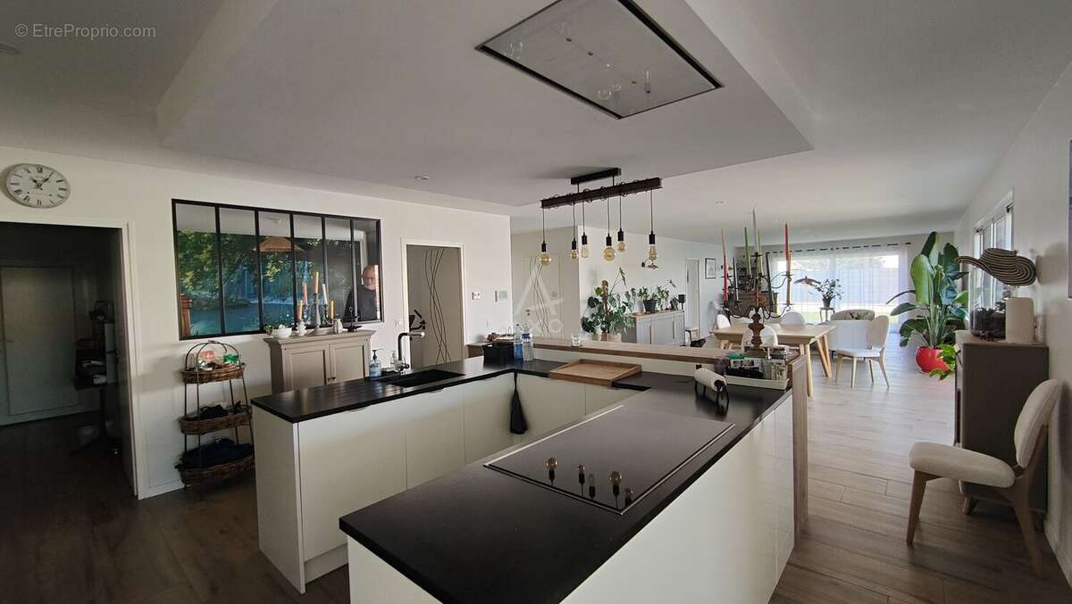 Maison à SAINT-VINCENT-SUR-JARD