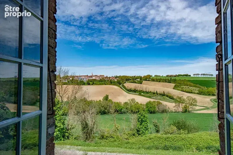 CHATEAU de famille du 17e siècle en très bon état à vendre à GIBEL - photo 7