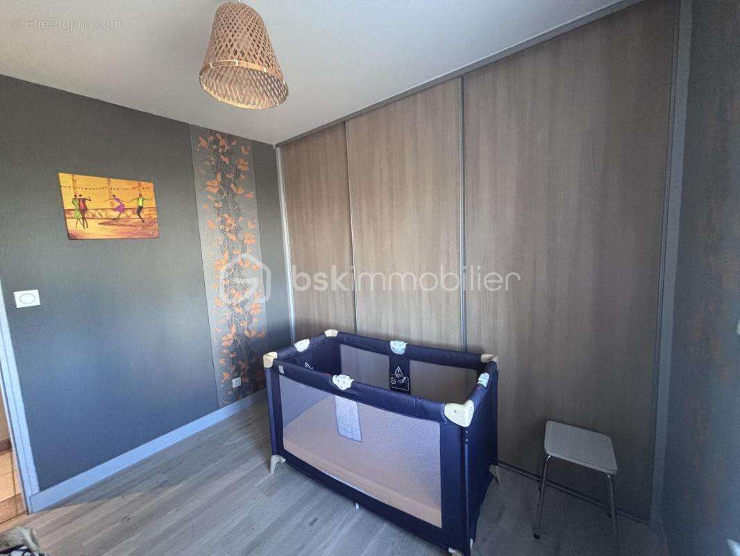  Propriété d’exception aux portes de Sonzay – Charme, volumes et potentiel unique  - photo 10