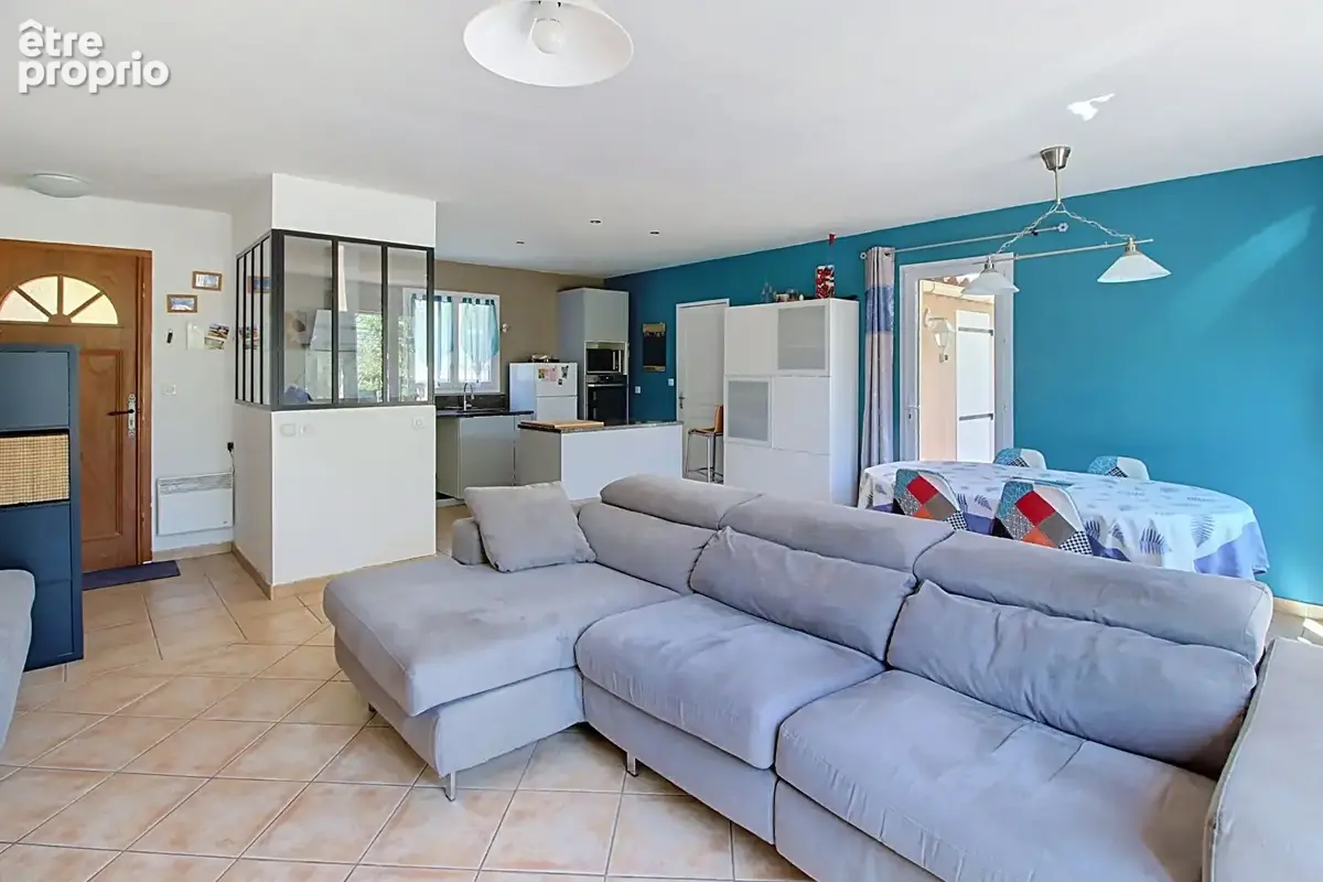A vendre ! exclusivité a lorgues ! maison  5 pieces de plain-pied  de 88m² sur 1 250 m² de terrain - photo 12