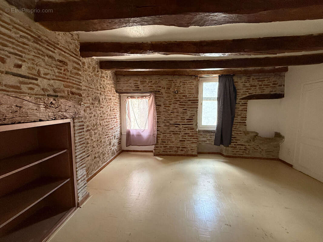 Maison de ville à Port de Penne avec cour - photo 14