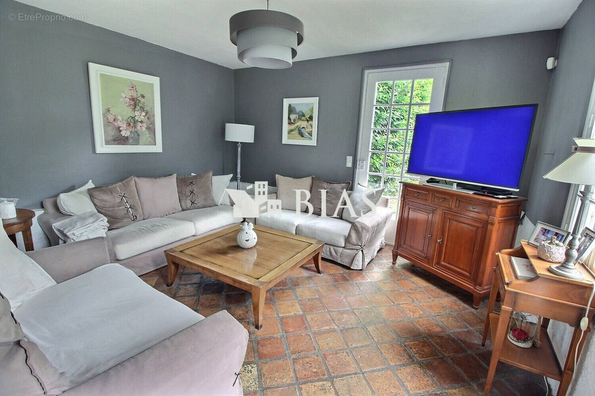 Maison à CAUDEBEC-LES-ELBEUF