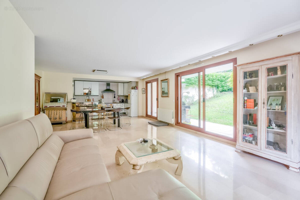 Appartement à CALUIRE-ET-CUIRE