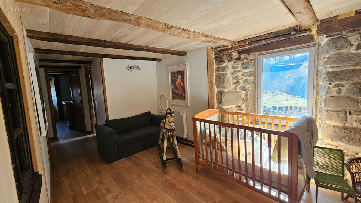 Maison à PRADES-D'AUBRAC