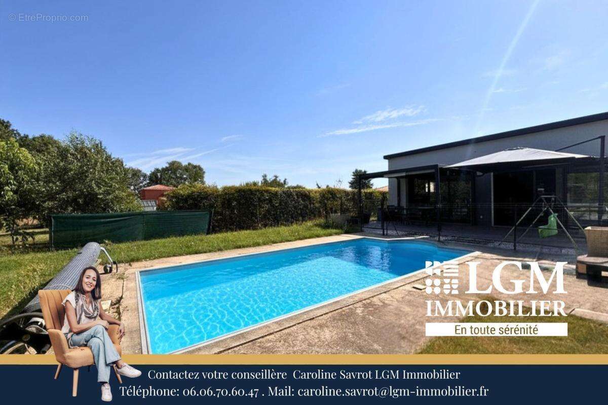 CEPET 31620 - Maison individuelle contemporaine de plain-pied d'environ 92 m² – 2019 – Piscine – Terrain 1 250 m² - photo 7