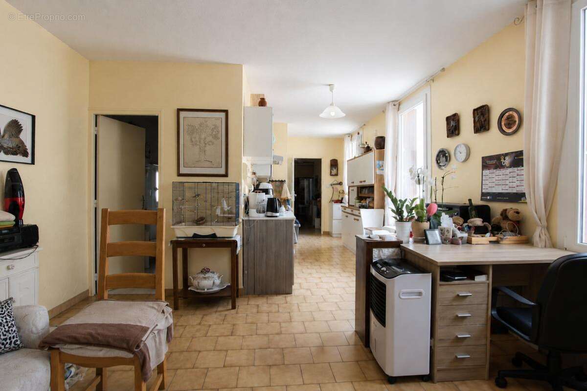 Appartement à FLEURY