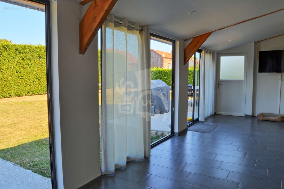 Magnifique maison de 190 m2 à Falaise - photo 12