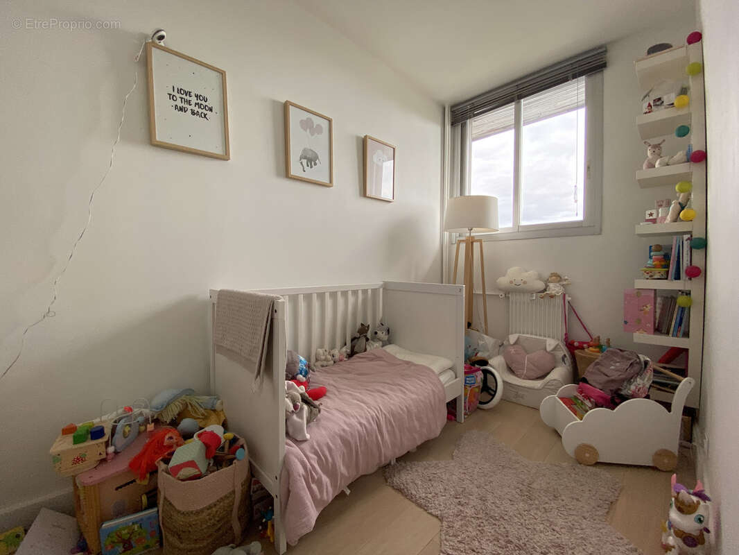 Appartement à PARIS-12E