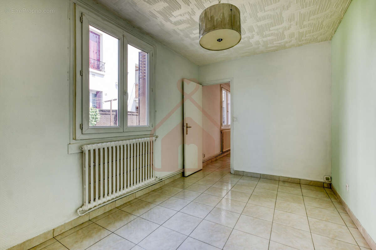 Appartement à VILLEJUIF