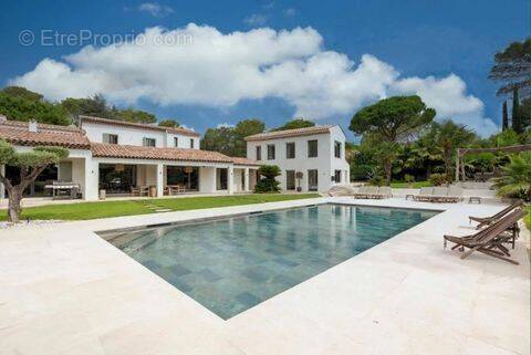 Maison à MOUGINS