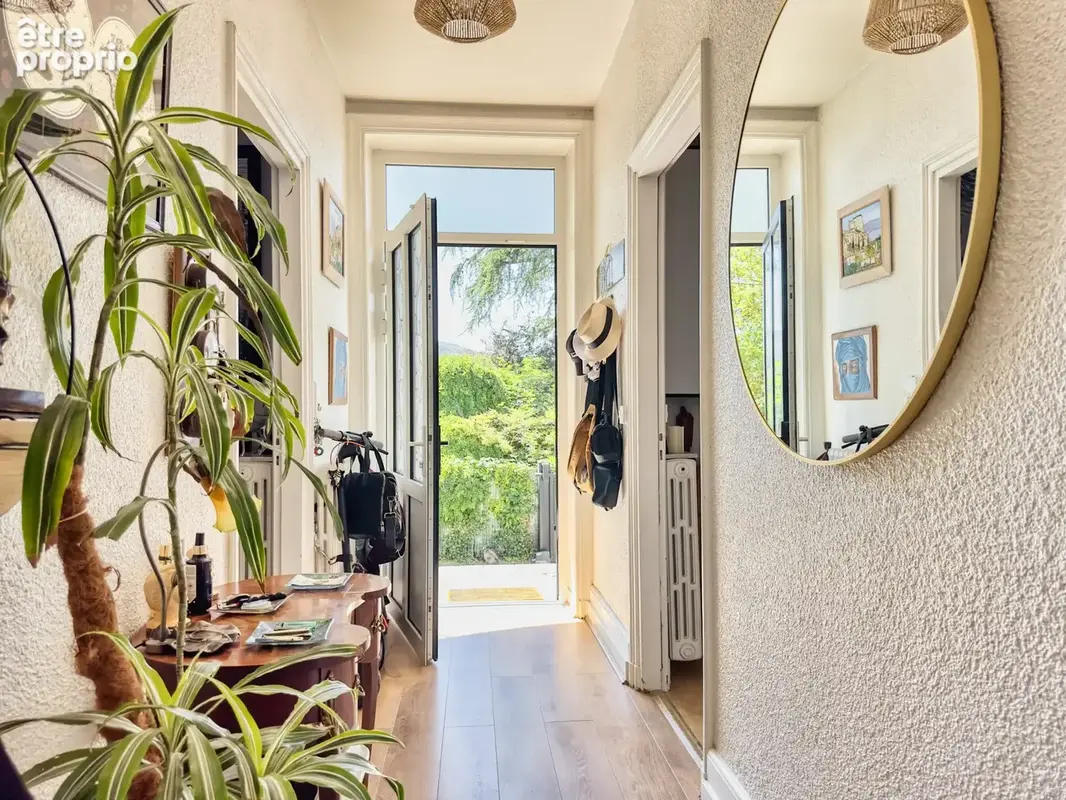 Appartement 93 m² à Neuville-Sur-Saone  - photo 5