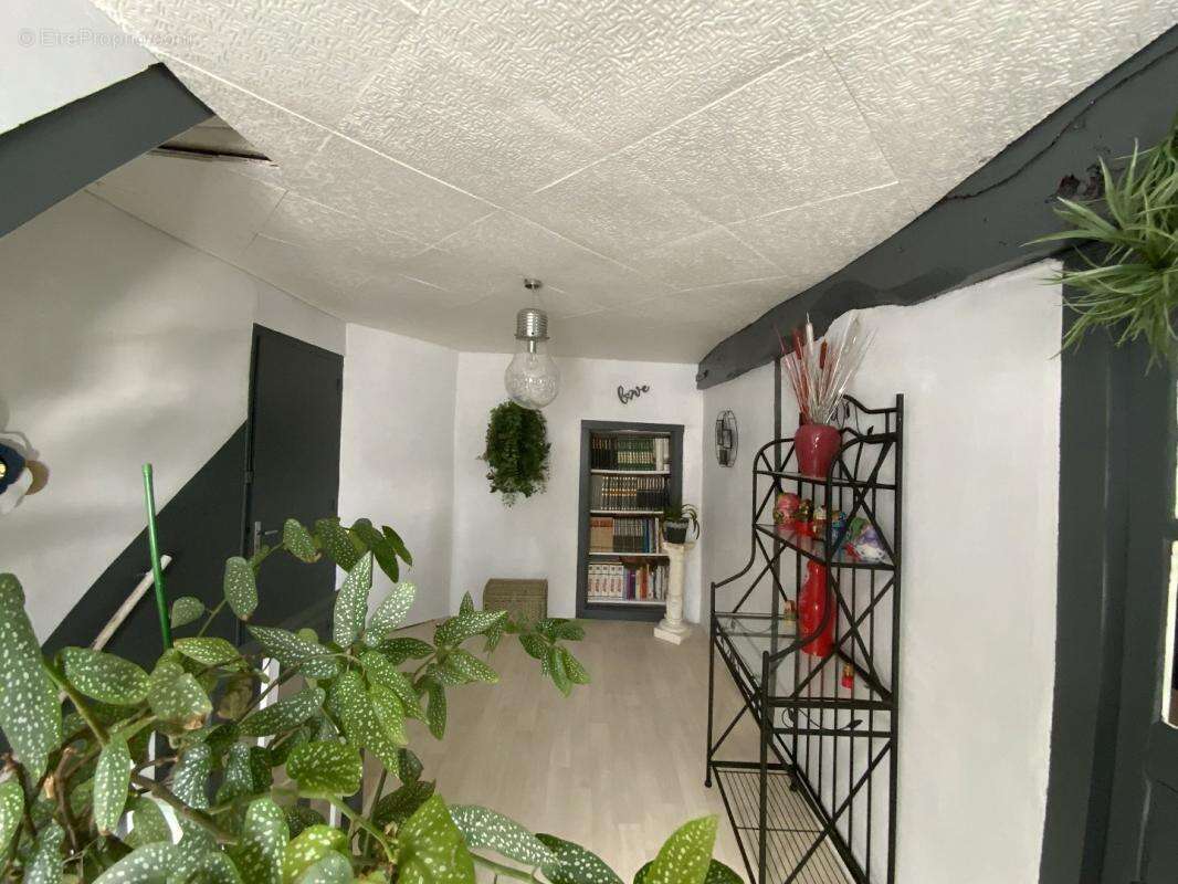 Maison à SAINT-PARDOUX-LES-CARDS