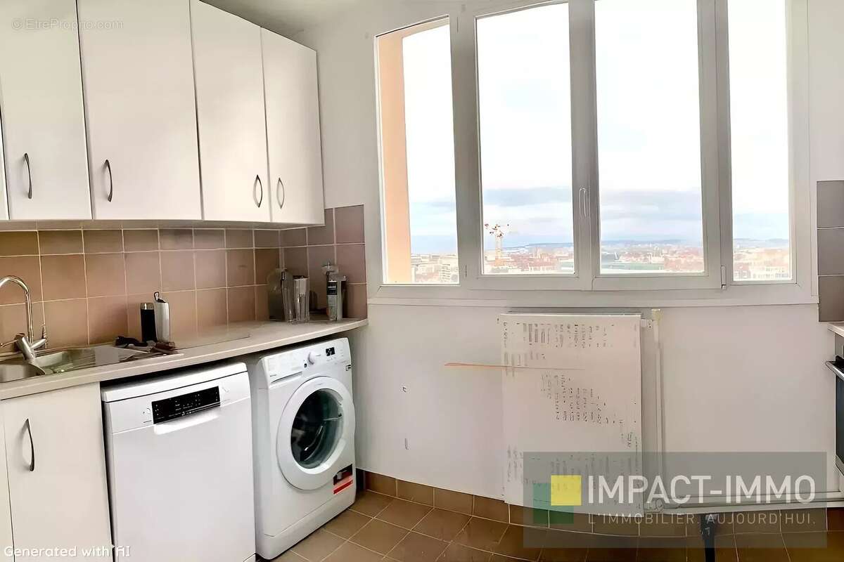 Appartement à LA GARENNE-COLOMBES