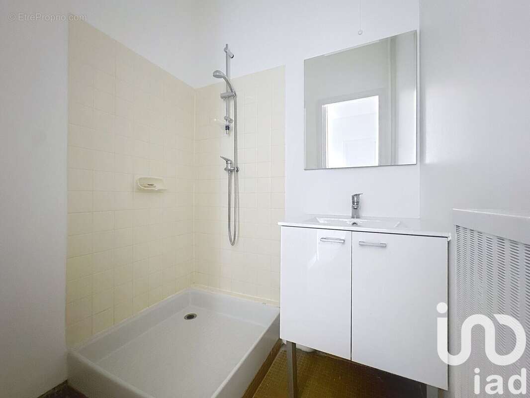 Photo 7 - Appartement à LA CELLE-SAINT-CLOUD