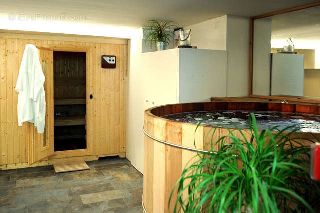 Commerce à GAVARNIE