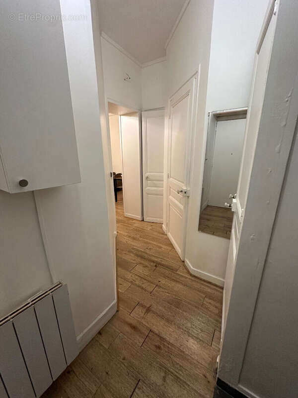 Appartement à PARIS-18E