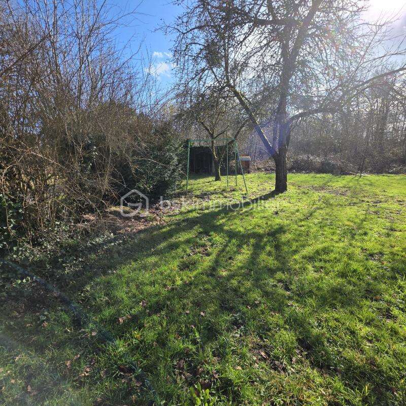 Exclusif, et à saisir … Maison de 104 m2 habitable en excellent état et sur un terrain de 1180 m2 environ plus dépendance de 32  - photo 18