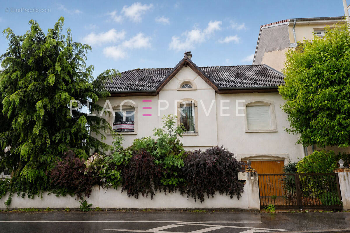 Maison à ESSEY-LES-NANCY
