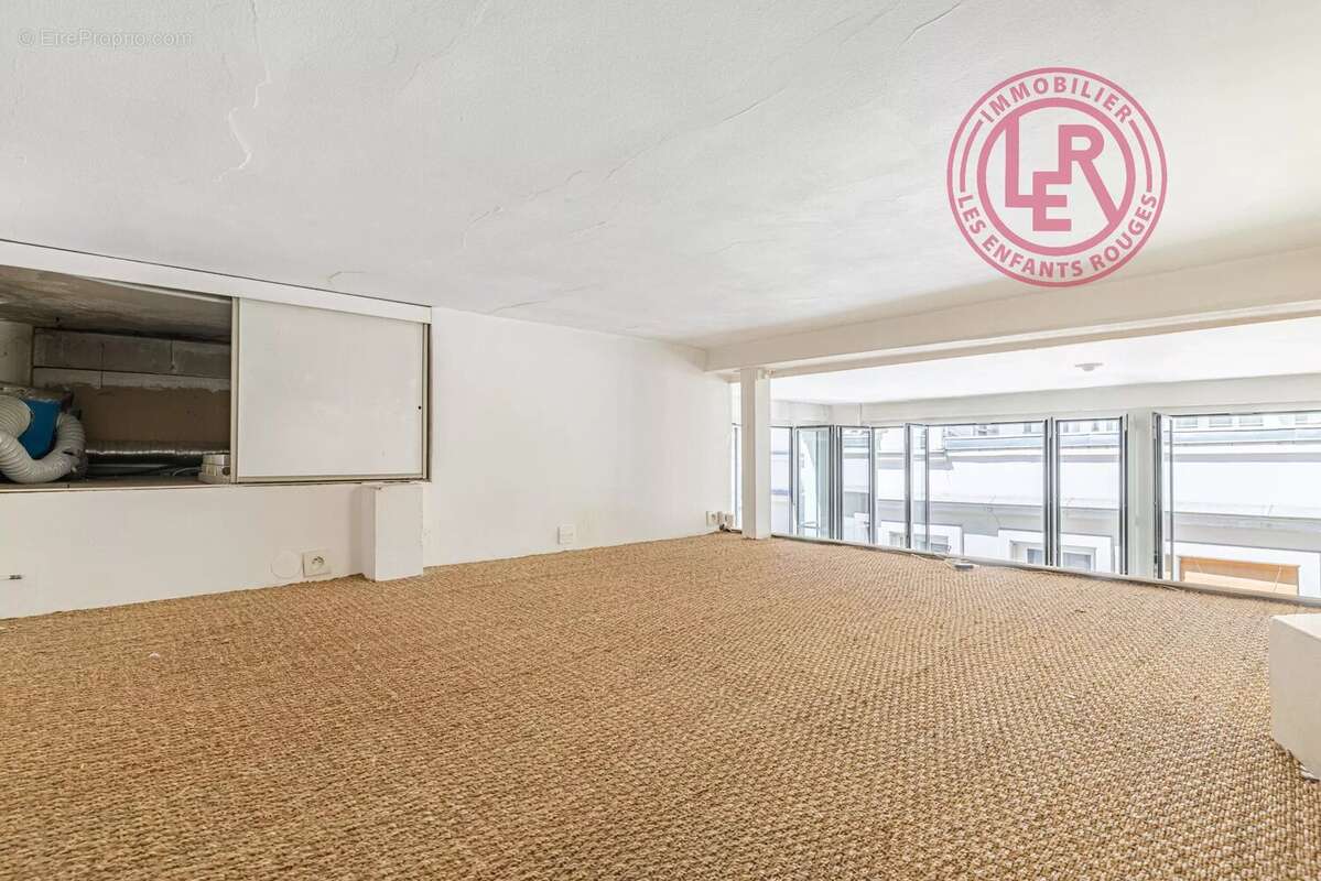 Appartement à PARIS-4E