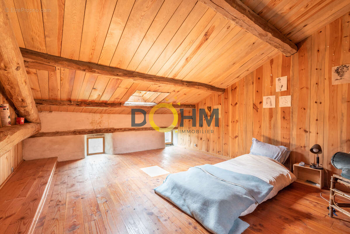 Charmante maison avec jardin arboré et dépendance - photo 10
