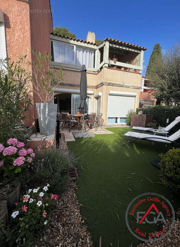 Jardin - Appartement à LA CROIX-VALMER