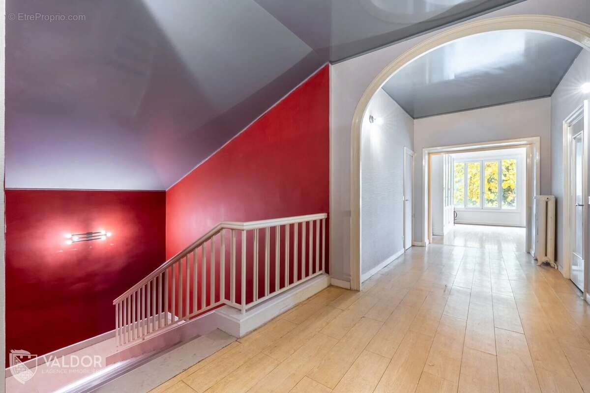 Maison à CORCELLES-EN-BEAUJOLAIS