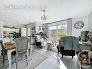 Appartement à SAINTE-SAVINE