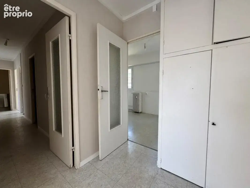 Appartement t4 au 1er étage avec ascenseur - photo 9