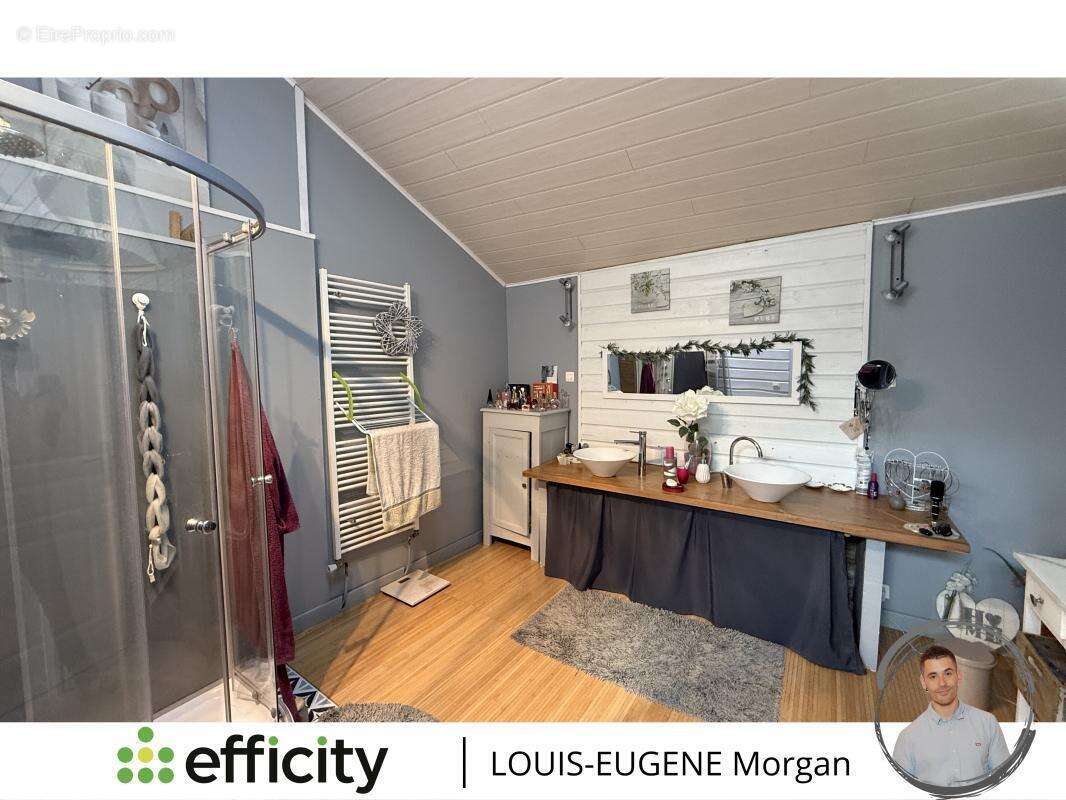 Maison à NEUVILLE-DE-POITOU