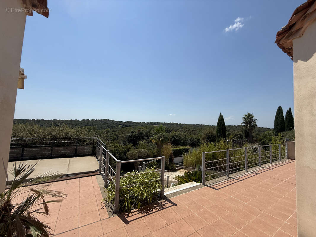 Vacquerolles 130m2 habitable 886m2 de terrain - photo 15