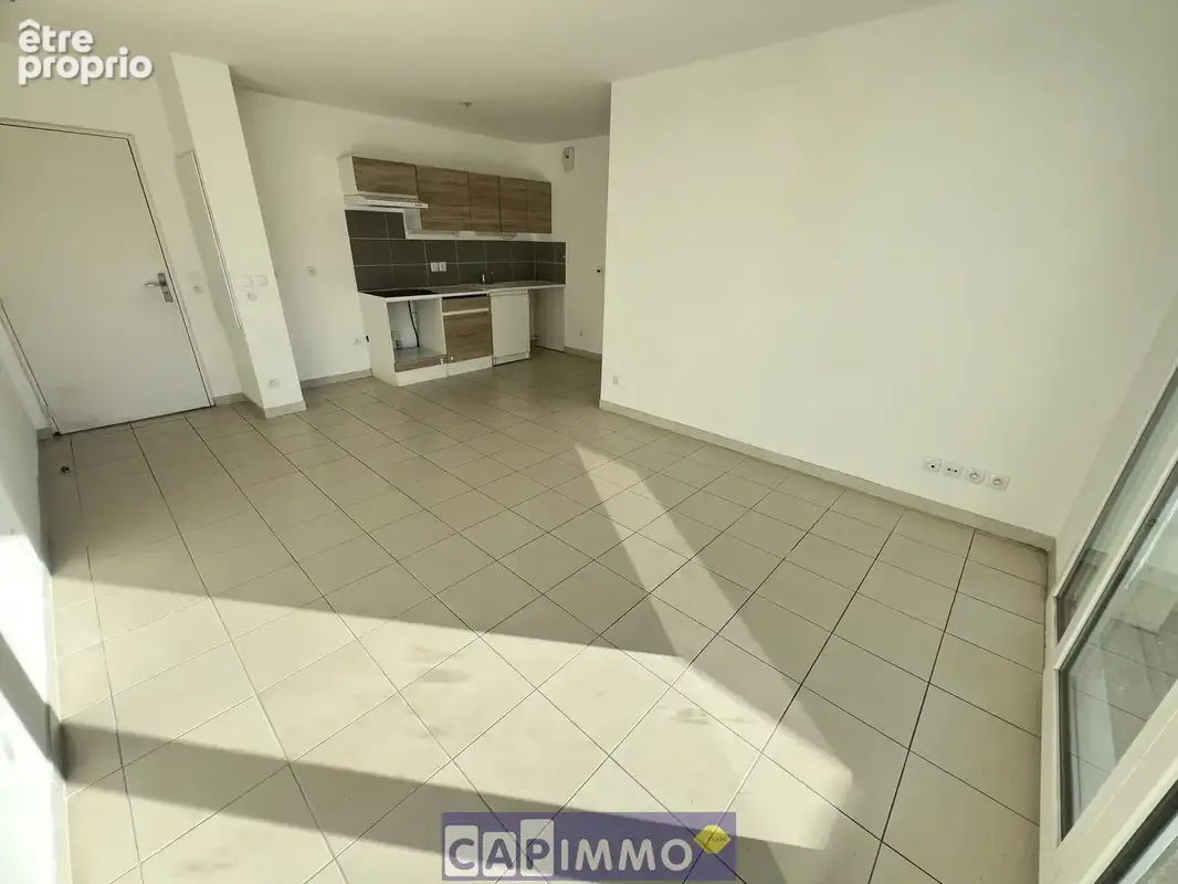 T3 toulon est dernier etage - photo 4