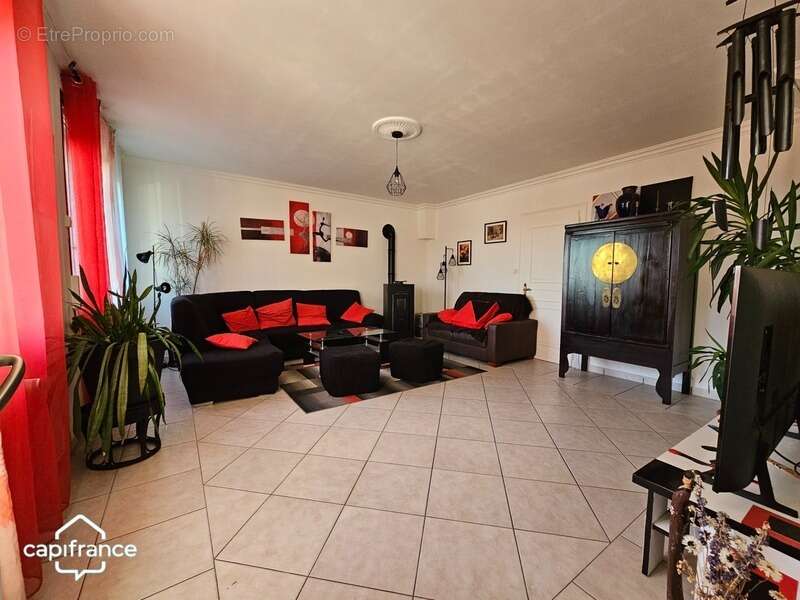 Maison à LA FLOCELLIERE