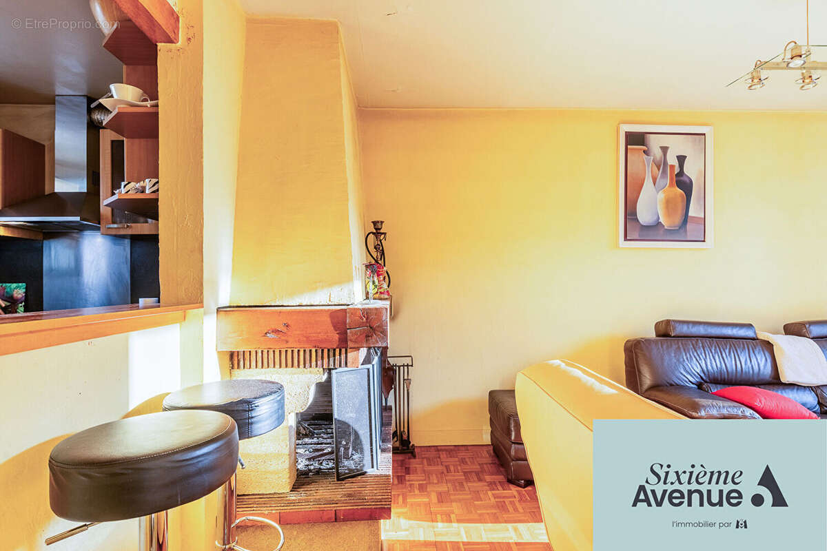 Maison à SAVIGNY-SUR-ORGE